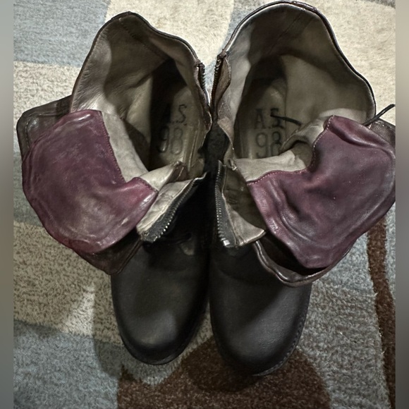 AS98 (Air Step) Simon Boho Biker Boots Where Art Meets Edgy Black w Burgundy - Picture 6 of 8